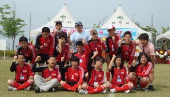 2008-05-22 제6회 경북장애인복지관협회장배 지적장애인축구대회 참가 이미지