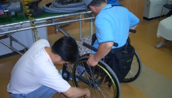 2005-7-8 보장구 수리 서비스 이미지