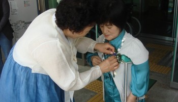 2009-05-08 어버이날 꽃달아 주기 이미지