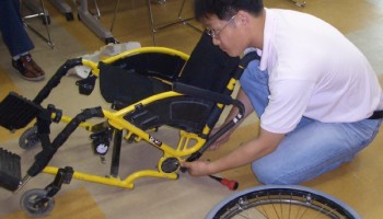 2005-7-8 보장구 수리 서비스 이미지